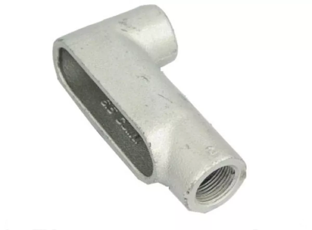 Cooper Crouse Hinds LB27 3/4" Type LB Form 7 Conduit Body Cover